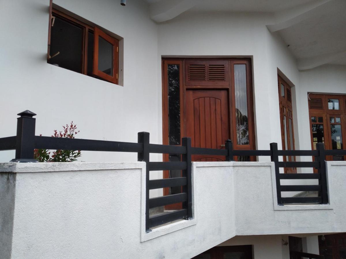 Holly House Homestay Ella Exteriér fotografie